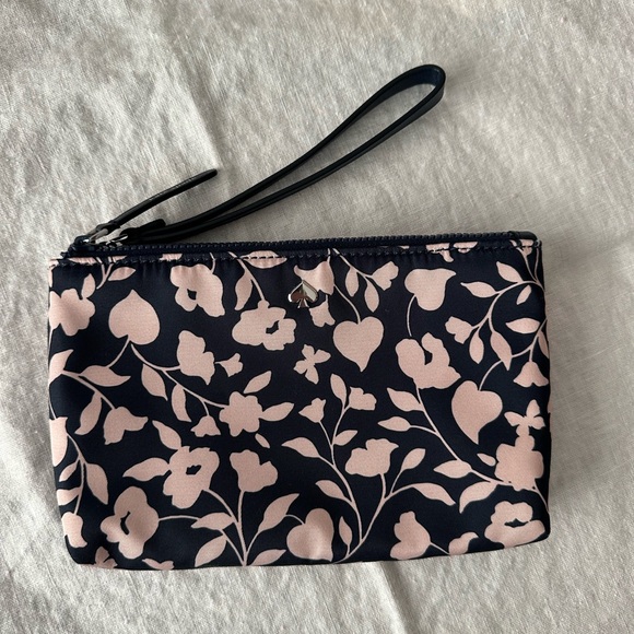 Kate Spade Large Continental Wallet - Picture 2 of 10